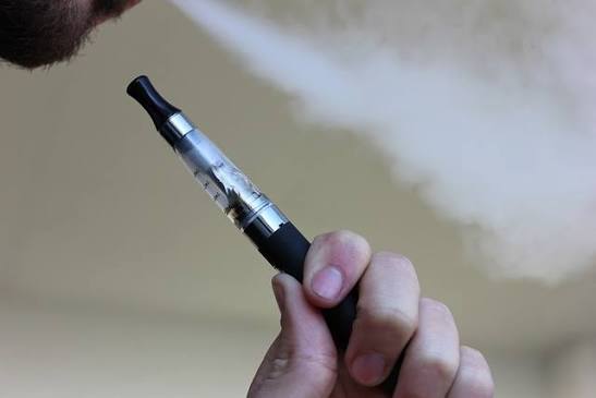 Premium disposable vape design leak prevention features